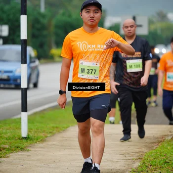 Runner Photo 8474003