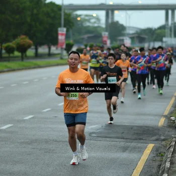 Runner Photo 8474004