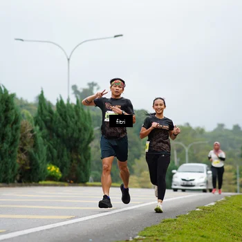 Runner Photo 8474020