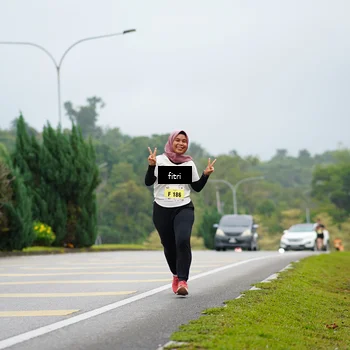 Runner Photo 8474037