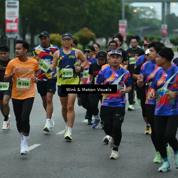 Runner Photo 8474051