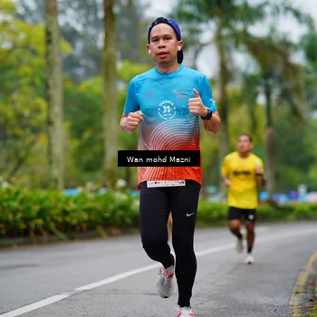 Runner Photo 8474057