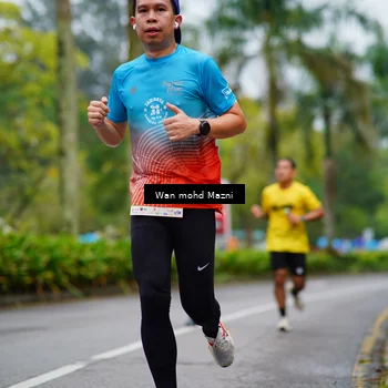 Runner Photo 8474059