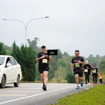 Runner Photo 8474086