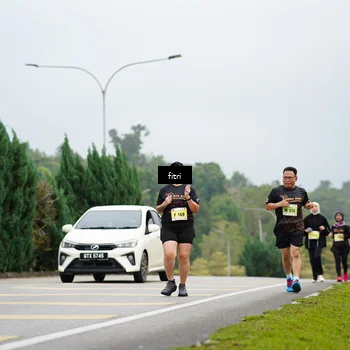 Runner Photo 8474088