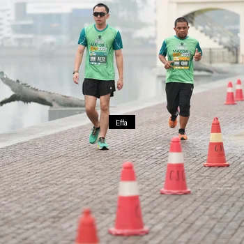 Runner Photo 8474100