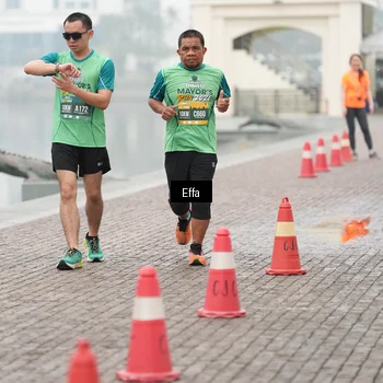Runner Photo 8474101