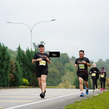 Runner Photo 8474135