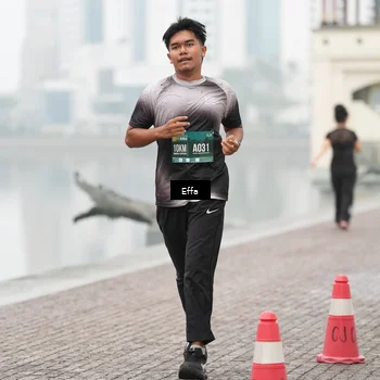 Runner Photo 8474151
