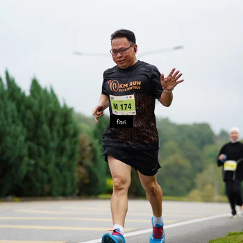 Runner Photo 8474152