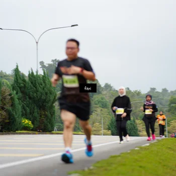Runner Photo 8474163