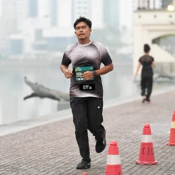 Runner Photo 8474167