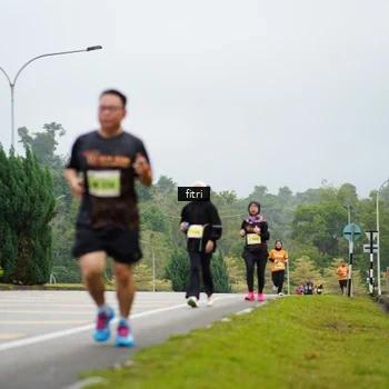 Runner Photo 8474173