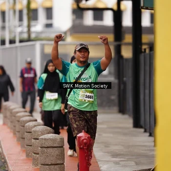 Runner Photo 8474182