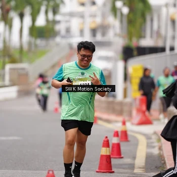 Runner Photo 8474186