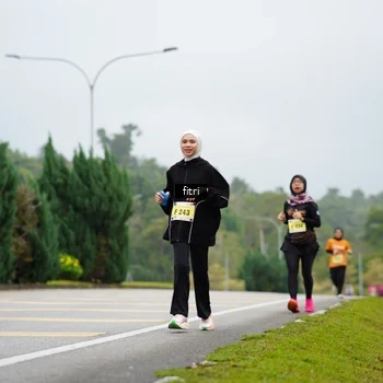 Runner Photo 8474189