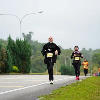 Runner Photo 8474191