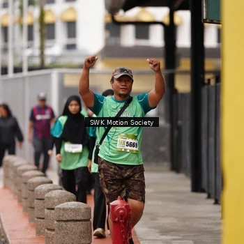 Runner Photo 8474193