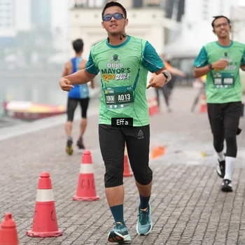 Runner Photo 8474222