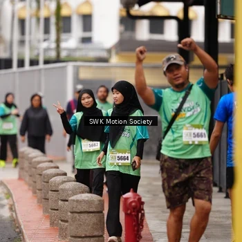 Runner Photo 8474234
