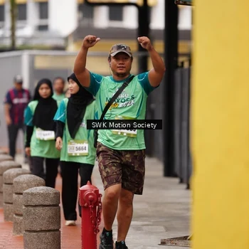 Runner Photo 8474239