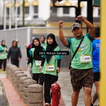 Runner Photo 8474243
