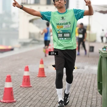 Runner Photo 8474250