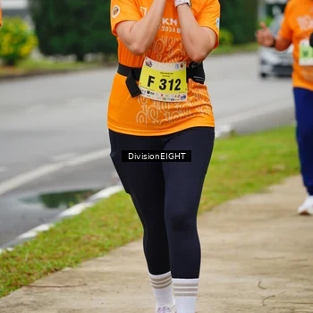 Runner Photo 8474267