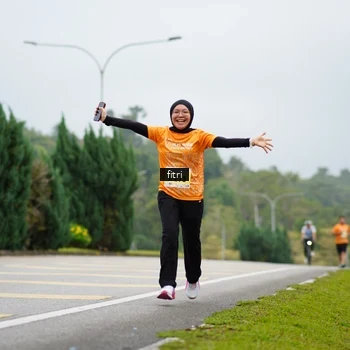 Runner Photo 8474271