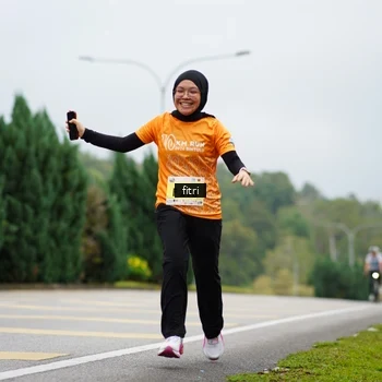 Runner Photo 8474299