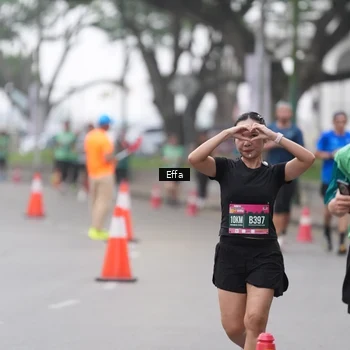 Runner Photo 8474331