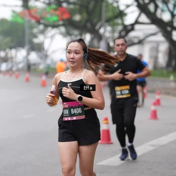 Runner Photo 8474357
