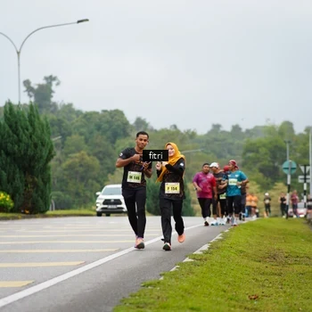 Runner Photo 8474365