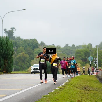 Runner Photo 8474372