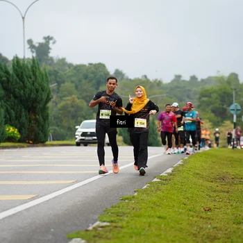 Runner Photo 8474392