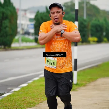 Runner Photo 8474415