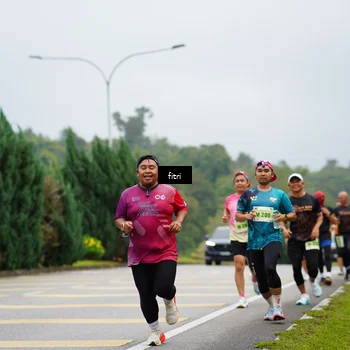 Runner Photo 8474423