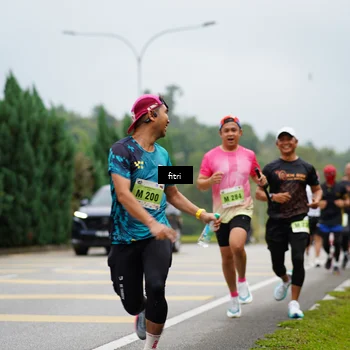Runner Photo 8474445