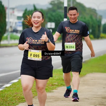 Runner Photo 8474458