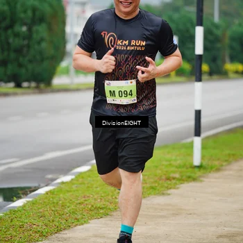 Runner Photo 8474472