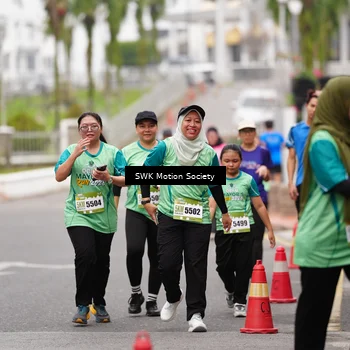 Runner Photo 8474508