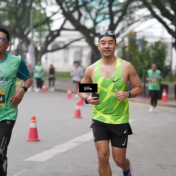 Runner Photo 8474509
