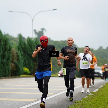 Runner Photo 8474525