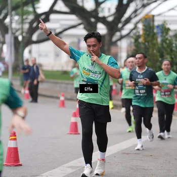 Runner Photo 8474532
