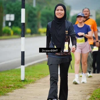 Runner Photo 8474533
