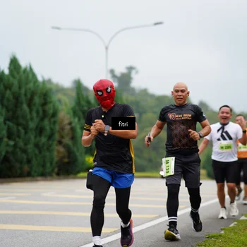 Runner Photo 8474535