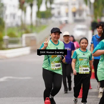 Runner Photo 8474540
