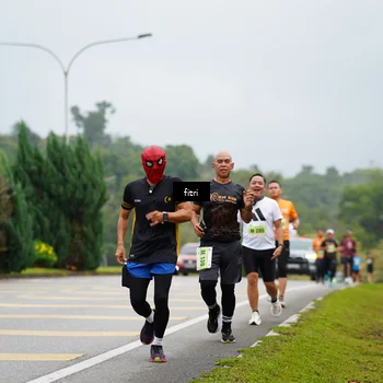 Runner Photo 8474542