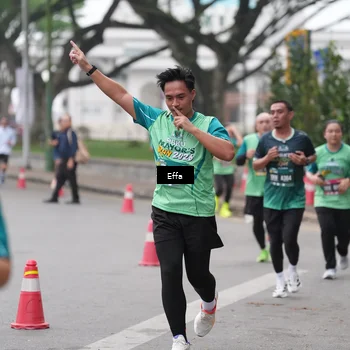 Runner Photo 8474548
