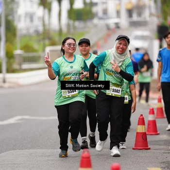 Runner Photo 8474551